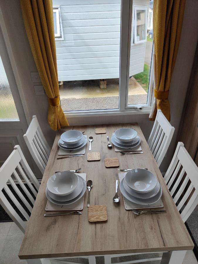 J6 Static Caravan, Fairway Holiday Park Sandown Exterior foto